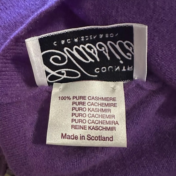 Country Classics C & D Rigden & Sons Small Purple Cashmere Turtleneck - Picture 5 of 5